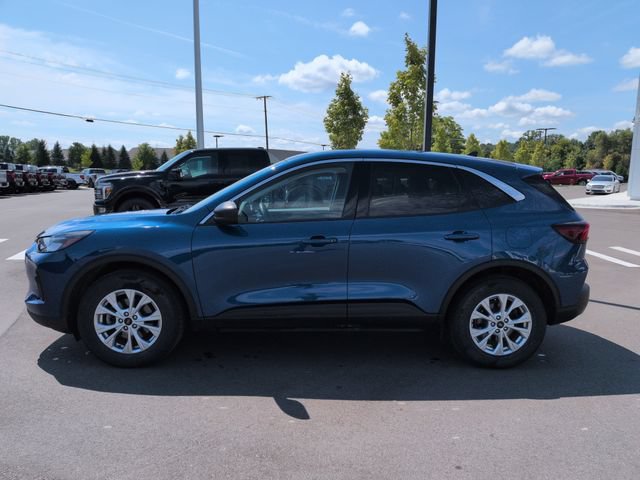 Certified 2023 Ford Escape Active AWD/4WD image 2