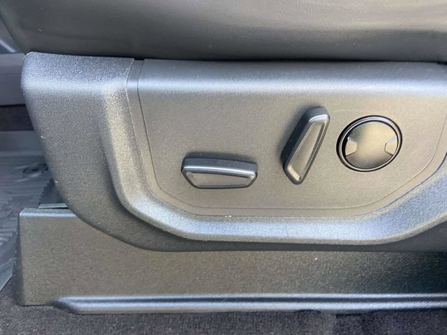 Certified 2023 Ford Expedition Max XLT RWD image 13