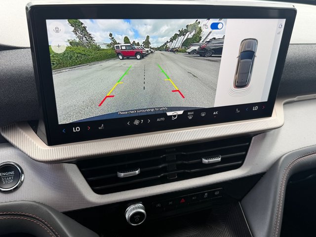 Certified 2025 Ford Explorer Active RWD image 29