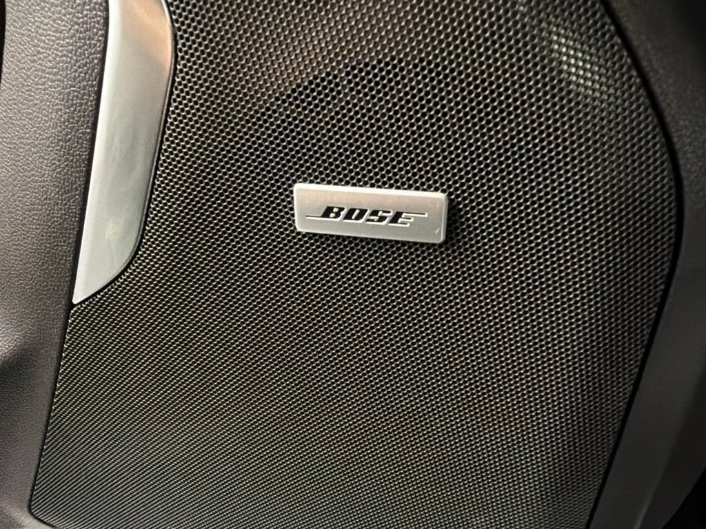 Used 2021 Chevrolet Tahoe Premier AWD/4WD image 28