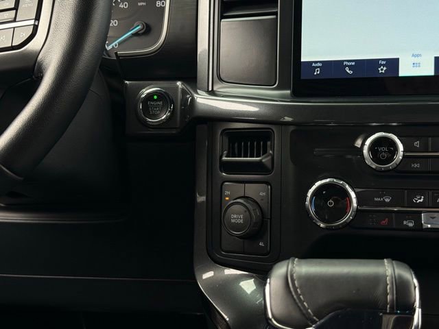 Certified 2022 Ford F150 XLT w/ Equipment Group 302A High image 27