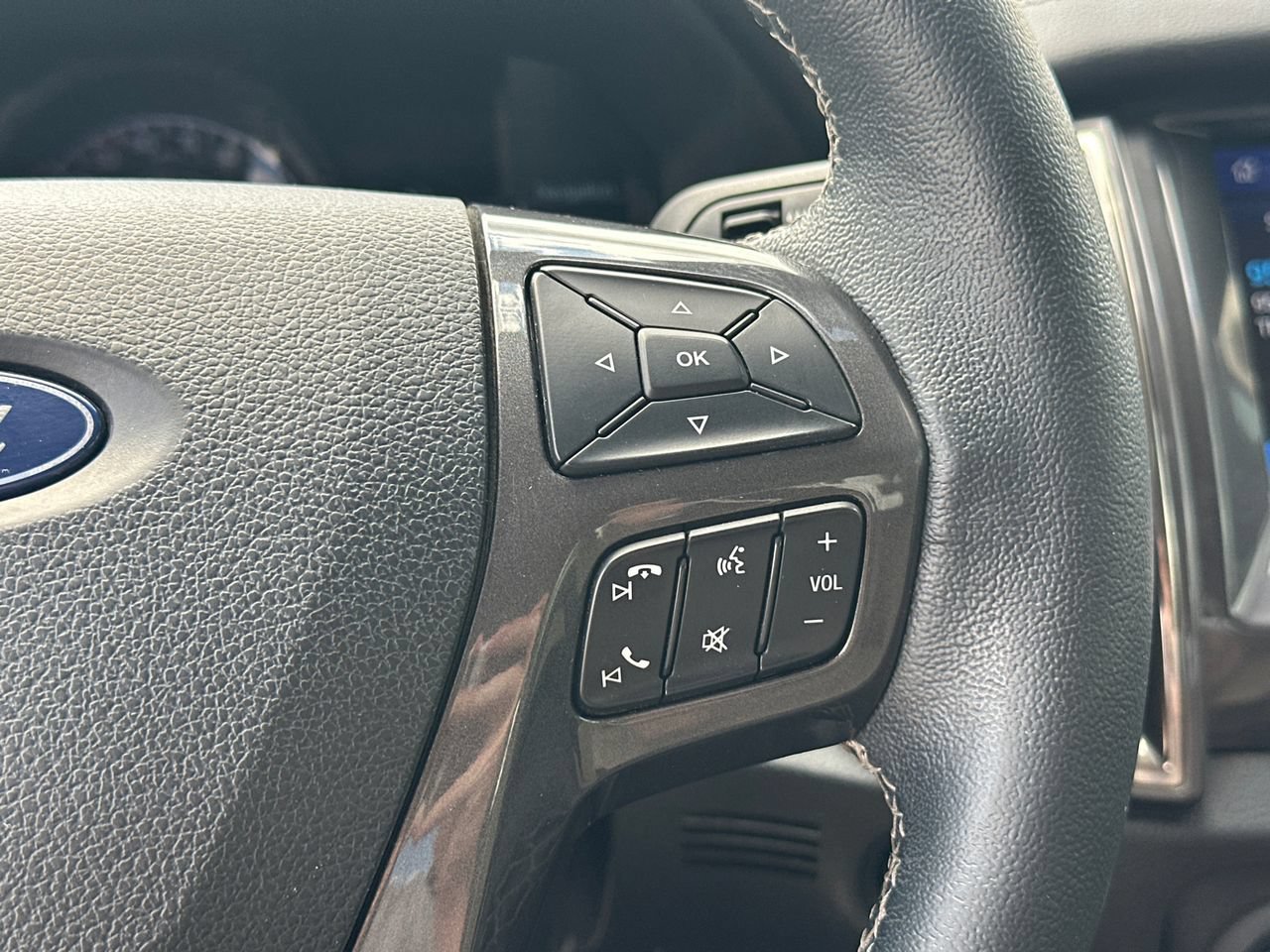 Certified 2019 Ford Ranger Lariat w/ Equipment Group 501A Mid AWD/4WD image 25
