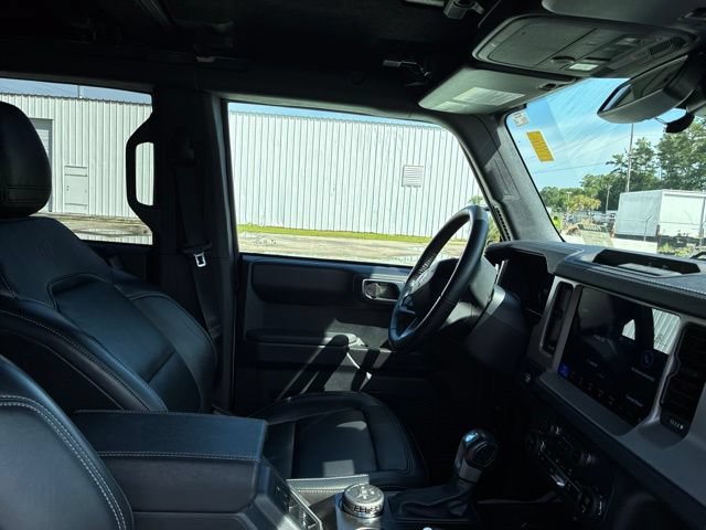 Certified 2025 Ford Bronco Outer Banks AWD/4WD image 24