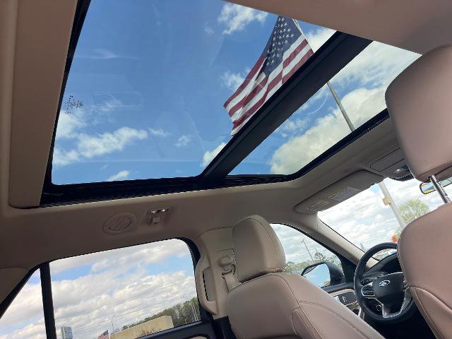 Certified 2023 Ford Explorer XLT w/ Equipment Group 202A image 30