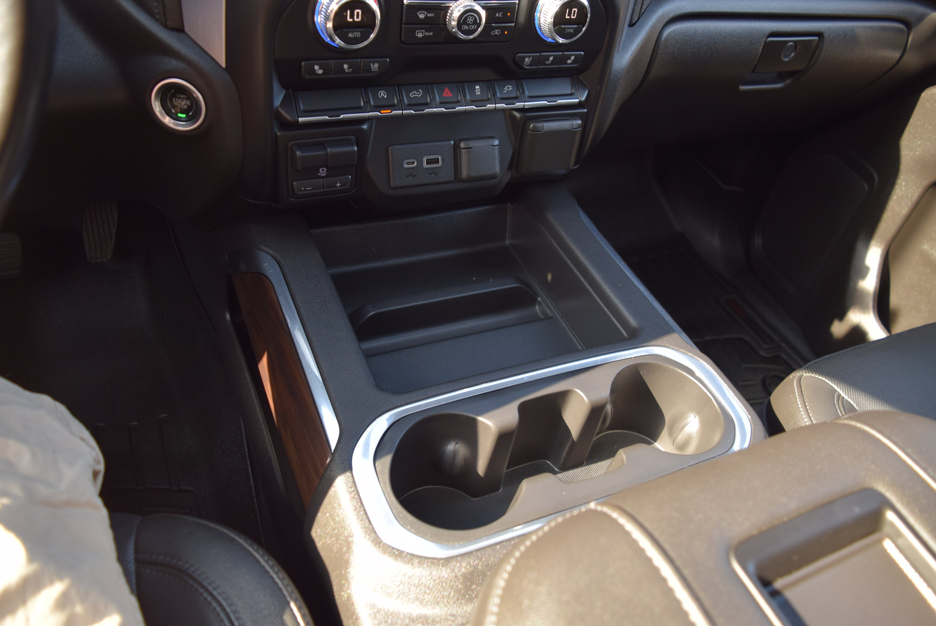 Used 2019 GMC Sierra 1500 SLT w/ SLT Convenience Package AWD/4WD image 19