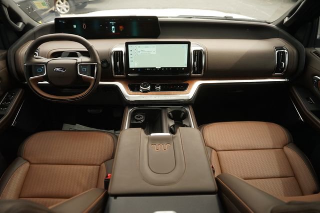 Certified 2025 Ford Expedition King Ranch AWD/4WD image 23