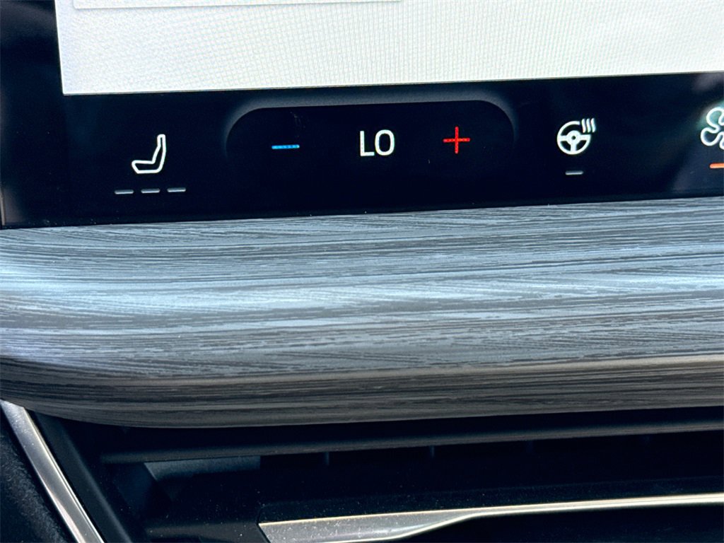 Certified 2023 Ford Escape Platinum image 30