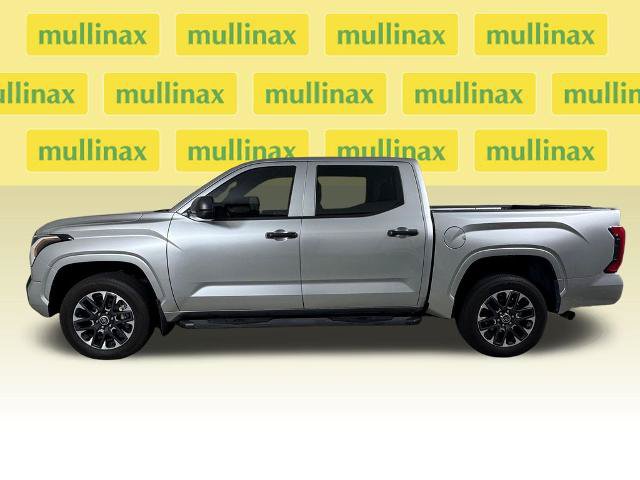 Used 2024 Toyota Tundra SR AWD/4WD image 12