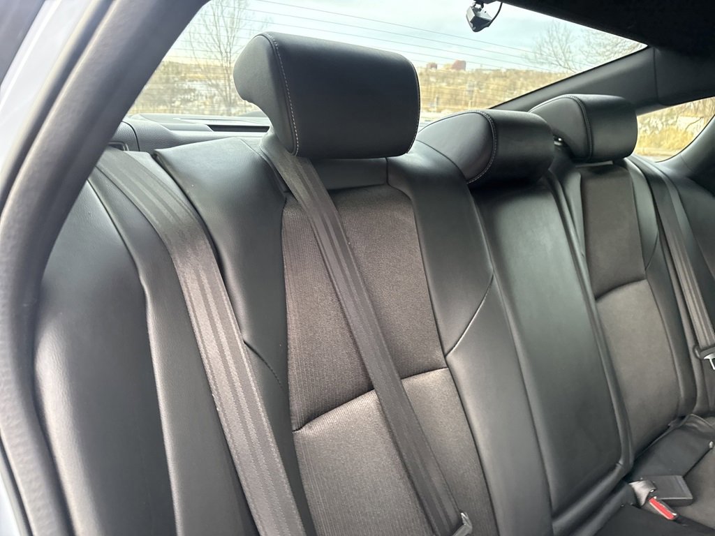 Used 2022 Honda Accord Sport image 25