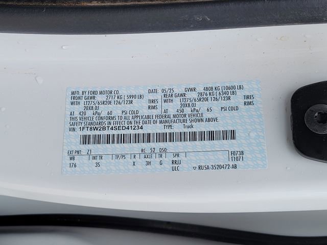 Certified 2025 Ford F250 XLT w/ Black Appearance Package AWD/4WD image 20