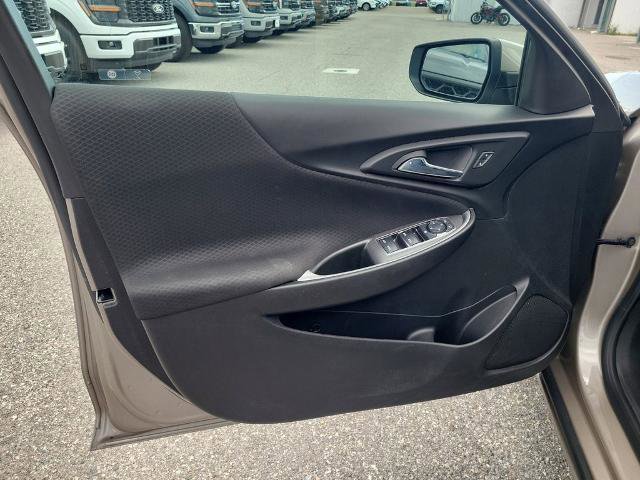 Used 2023 Chevrolet Malibu LT FWD image 21