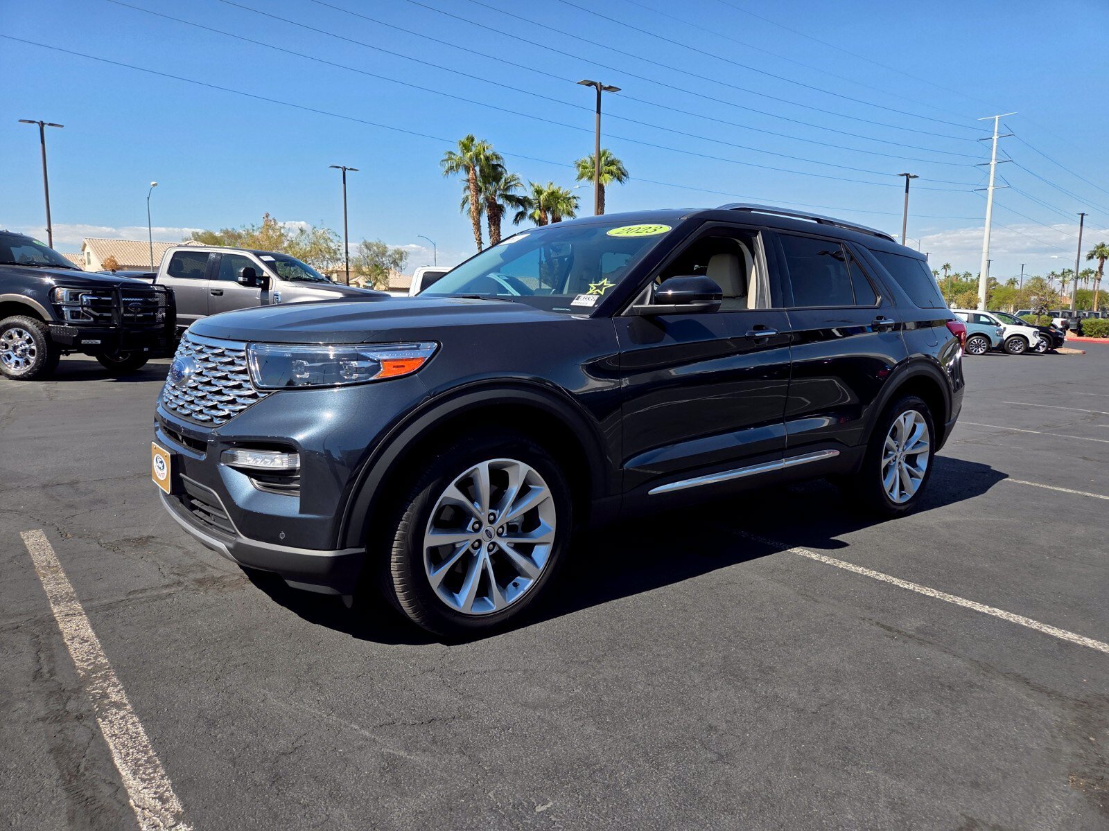 Certified 2023 Ford Explorer Platinum w/ Technology Package AWD/4WD image 2