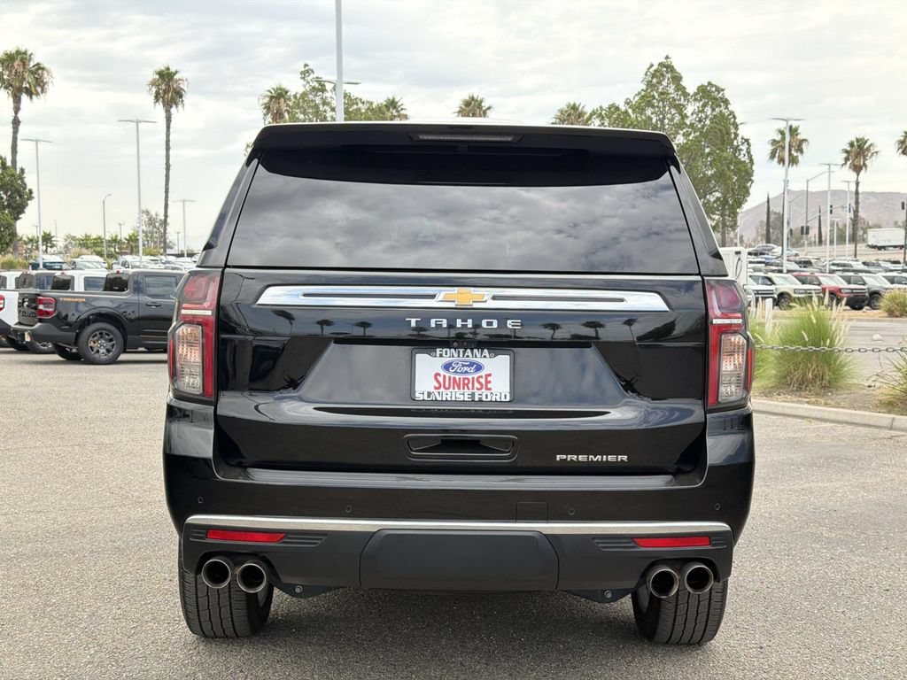 Used 2021 Chevrolet Tahoe Premier w/ Premium Package RWD image 6
