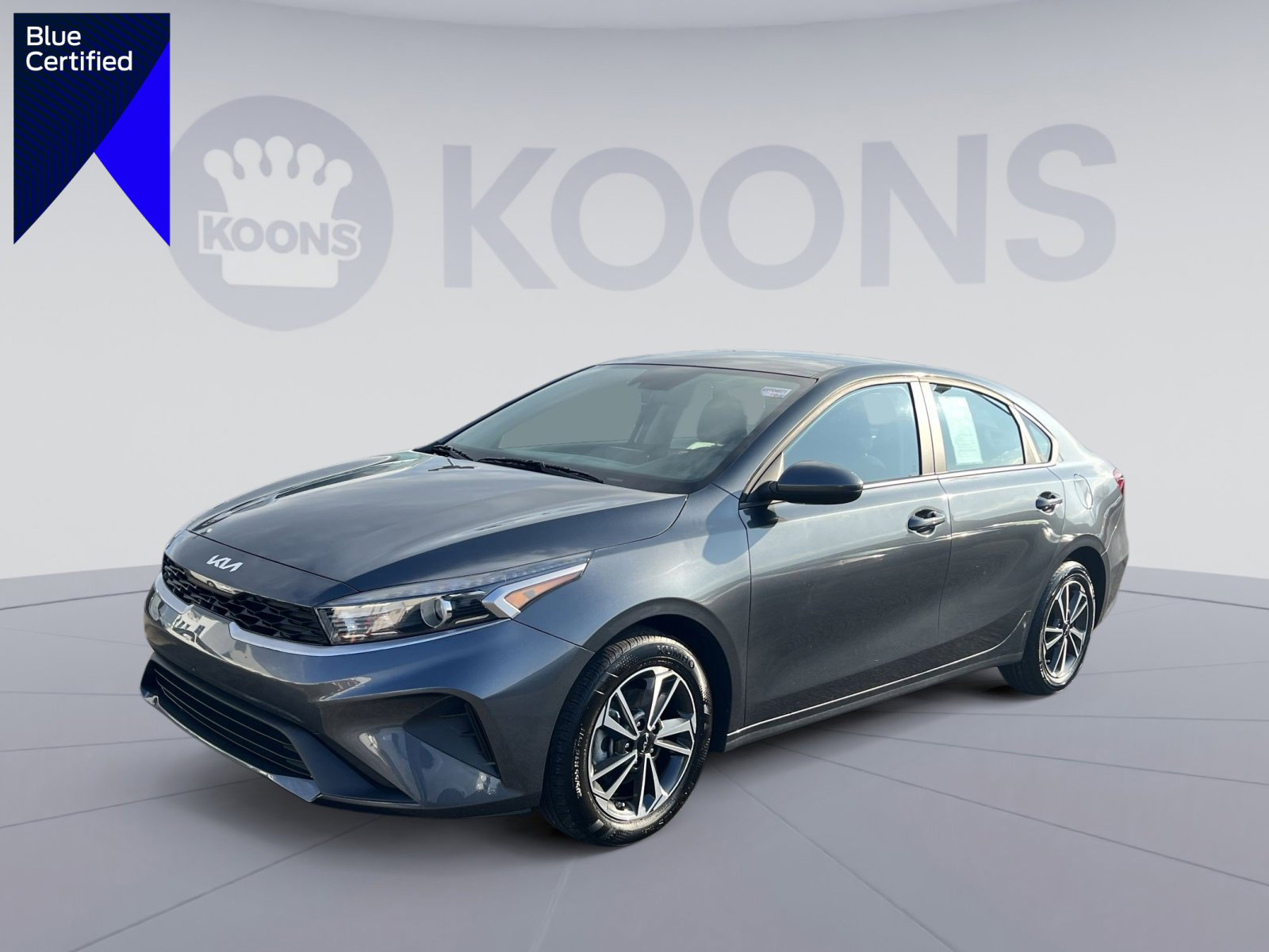 Used 2024 Kia Forte LXS image 1