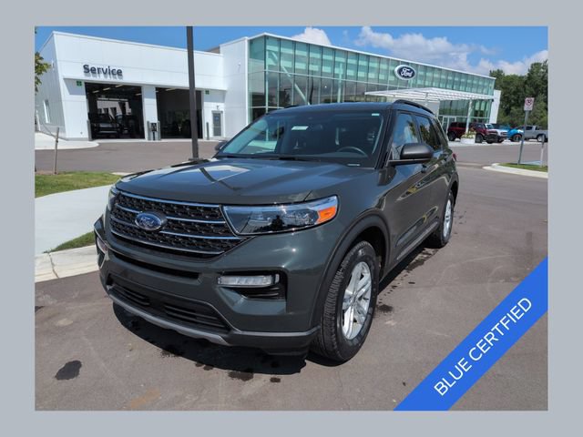 Certified 2024 Ford Explorer XLT w/ Equipment Group 202A