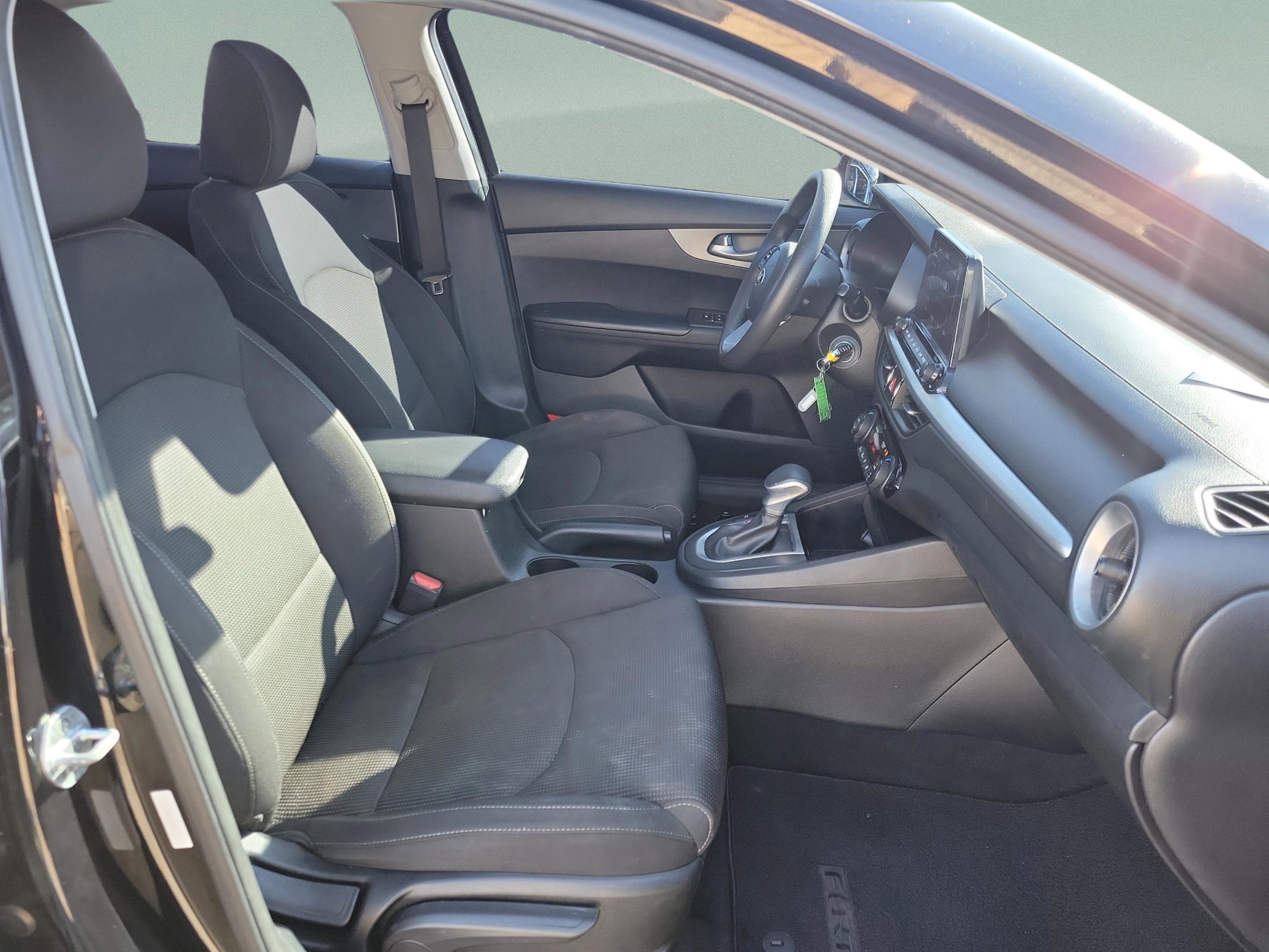 Used 2019 Kia Forte LXS image 24