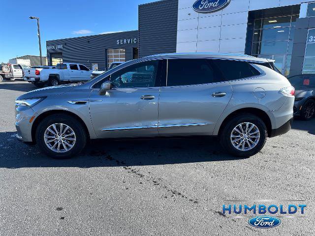 Used 2024 Buick Enclave Premium image 2