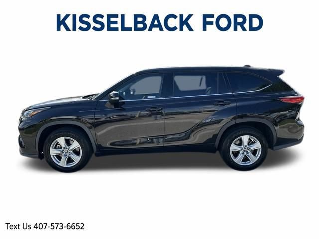 Used 2020 Toyota Highlander L FWD image 6