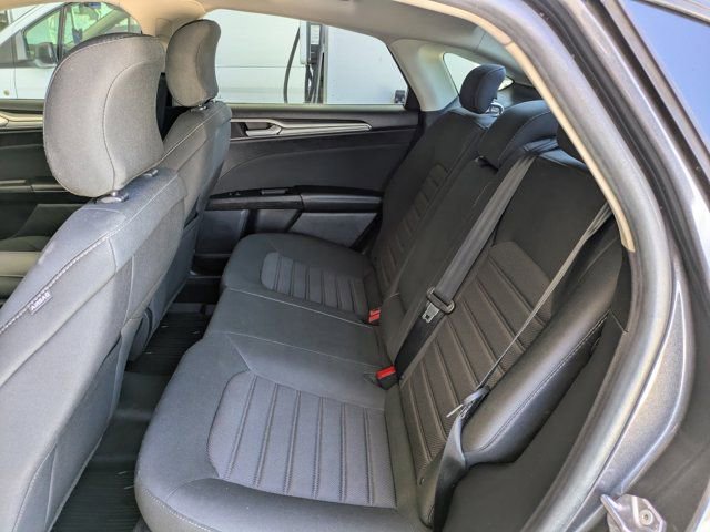 Certified 2019 Ford Fusion SE image 17