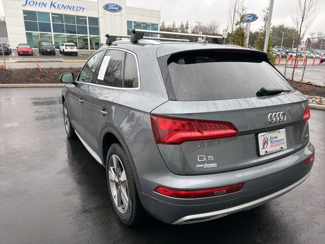 Used 2020 Audi Q5 2.0T Premium w/ Convenience Package image 6