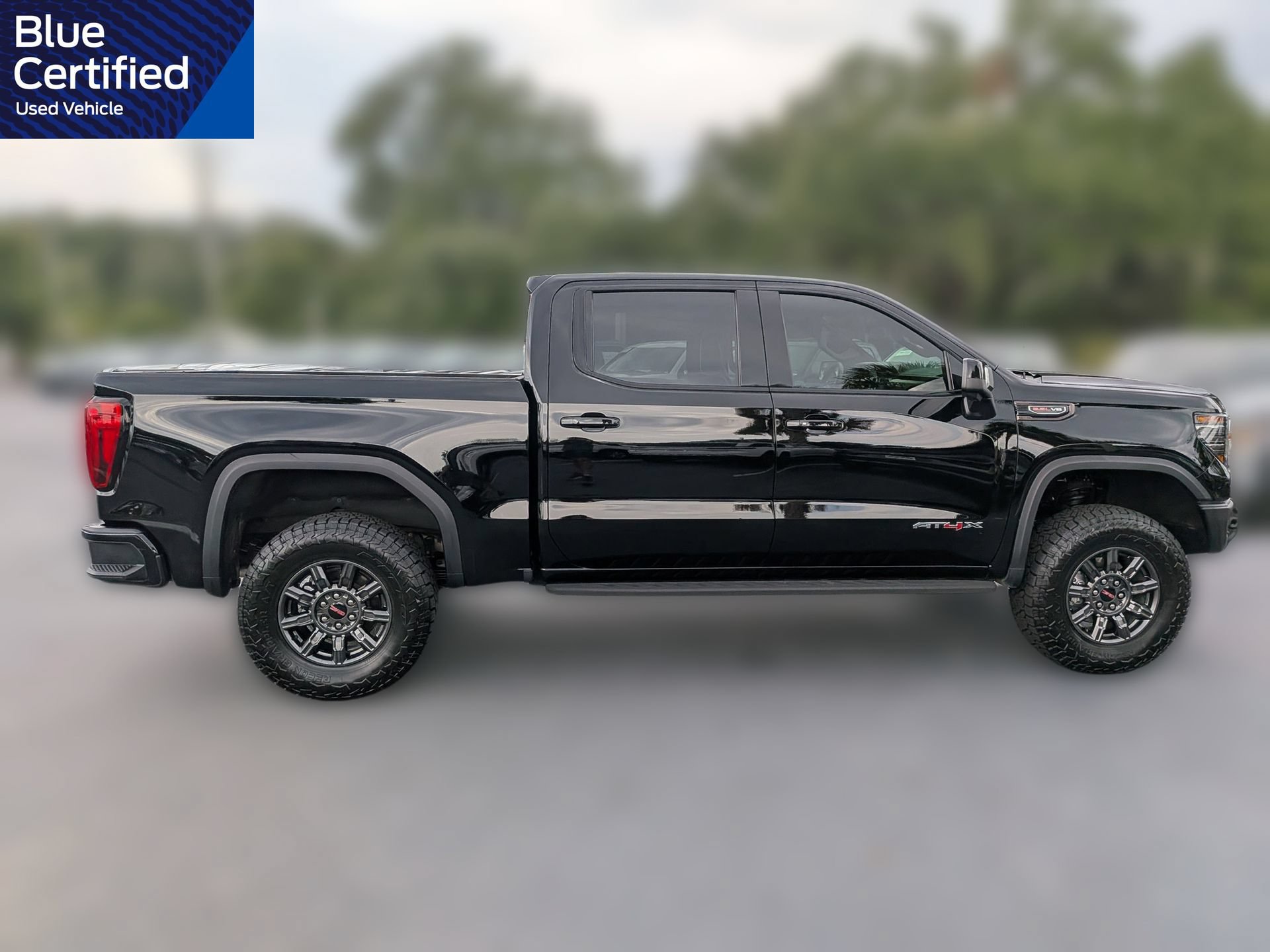 Used 2026 GMC Sierra 1500 AT4X AWD/4WD image 3
