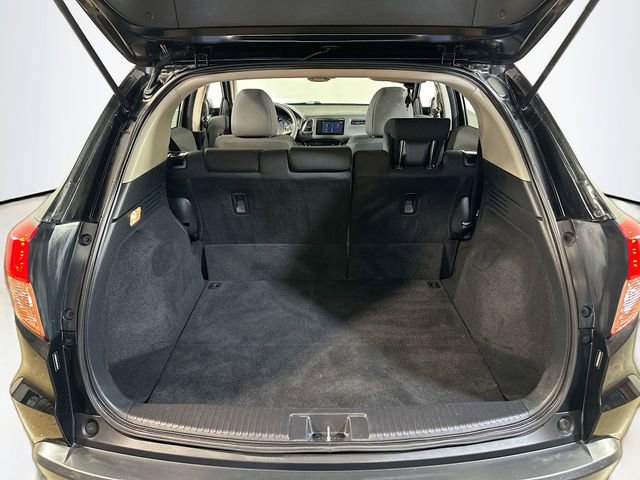 Used 2018 Honda HR-V EX image 21