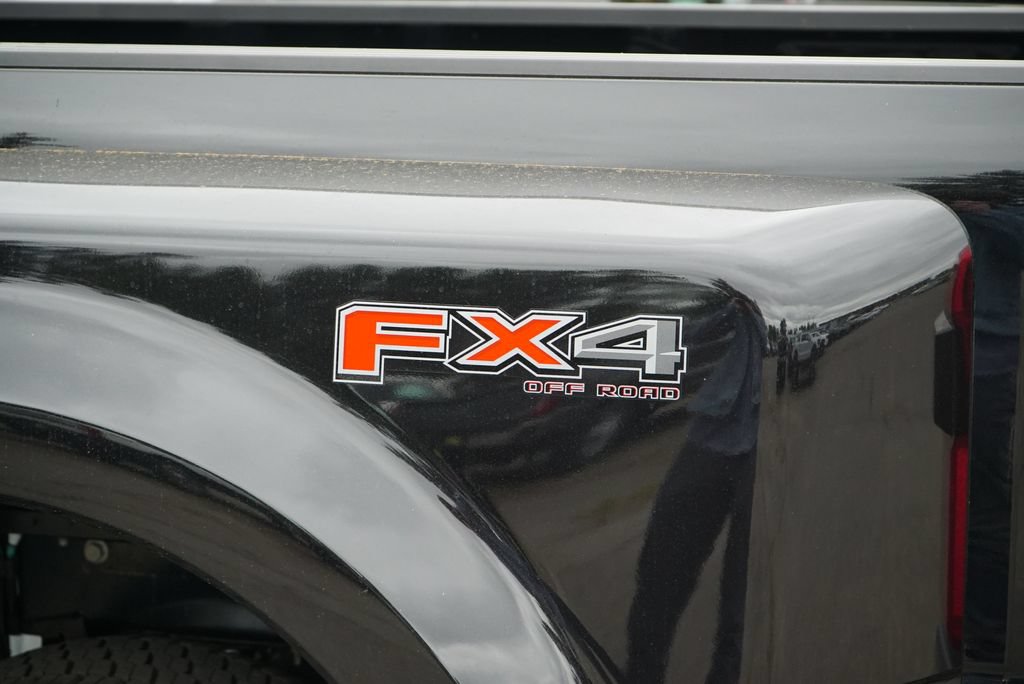 Certified 2025 Ford F450 Platinum w/ FX4 Off-Road Package AWD/4WD image 32