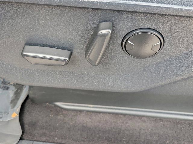 Certified 2022 Ford F150 XLT w/ Equipment Group 302A High image 22