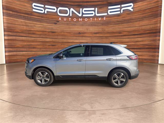 Certified 2024 Ford Edge SEL w/ Convenience Package AWD/4WD image 3
