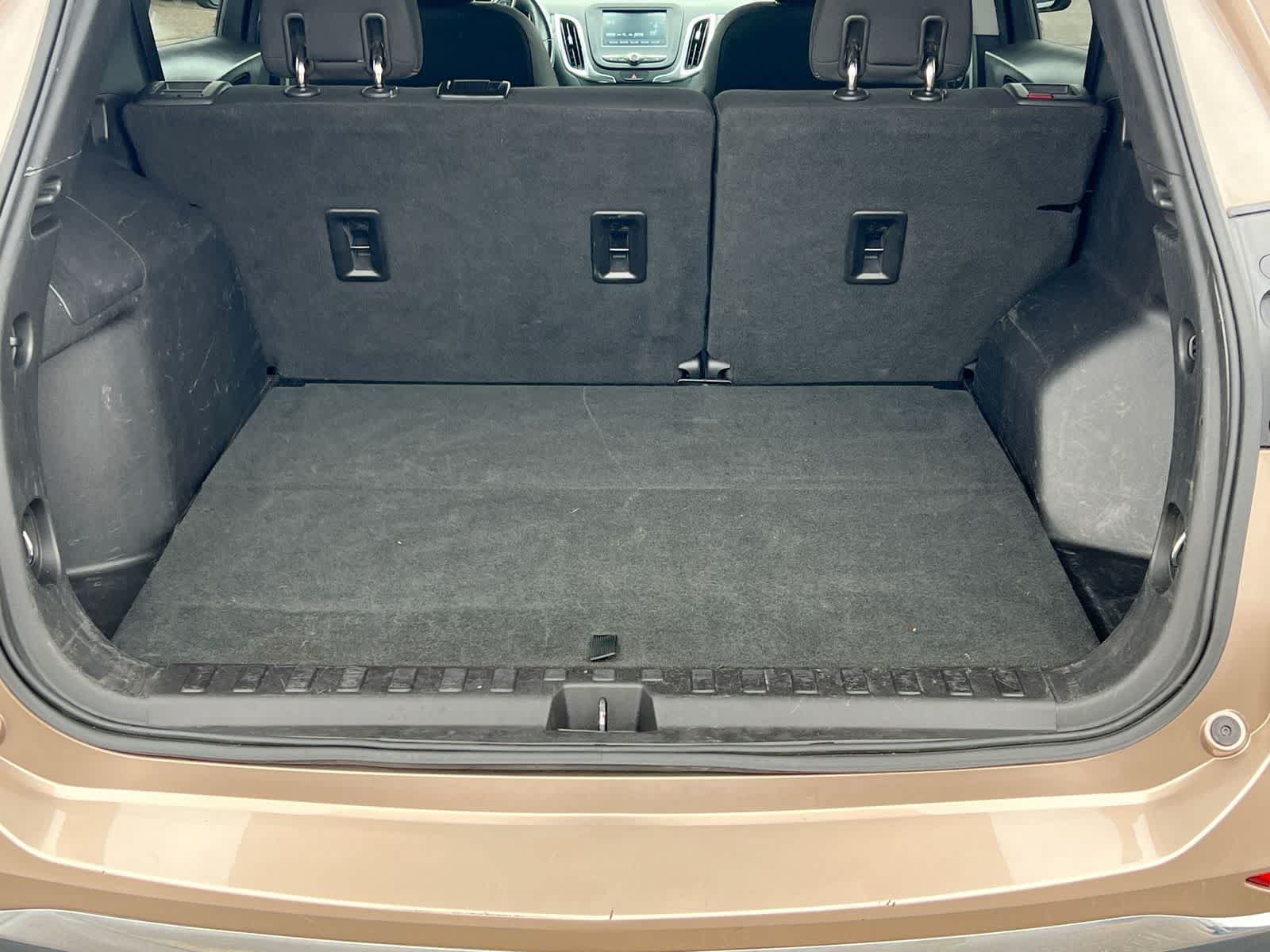 Used 2018 Chevrolet Equinox LT FWD image 33