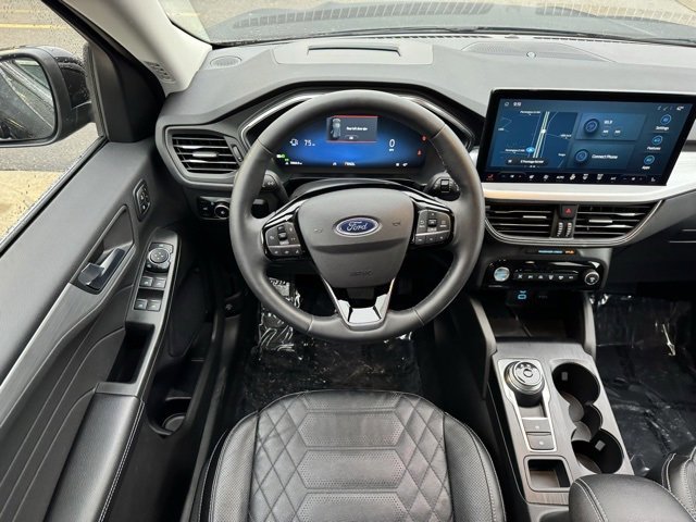 Certified 2023 Ford Escape Platinum w/ Premium Technology Package image 10