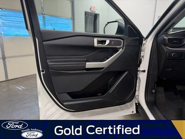 Certified 2023 Ford Explorer XLT w/ Equipment Group 202A AWD/4WD image 22