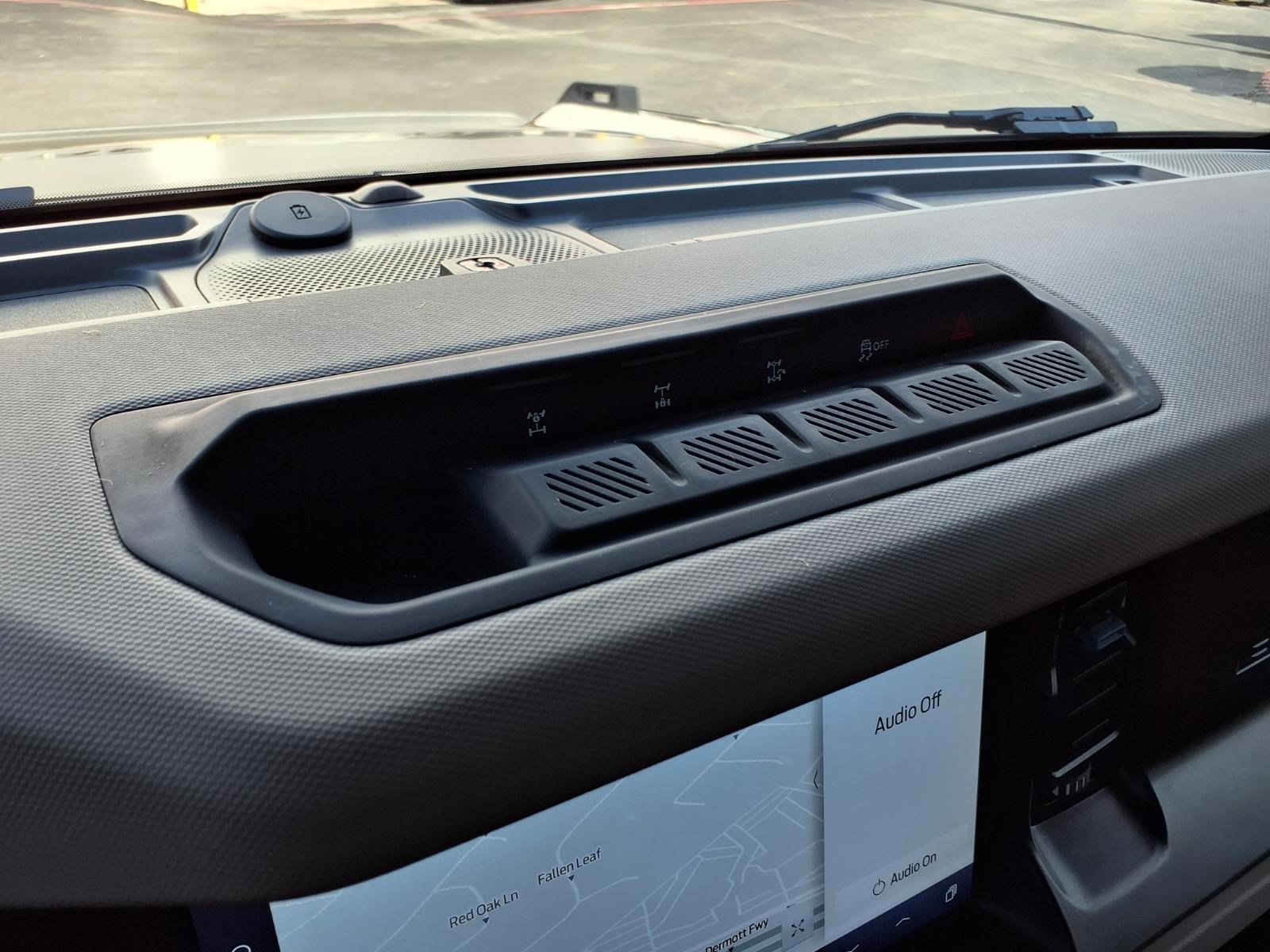 Certified 2023 Ford Bronco Wildtrak AWD/4WD image 26