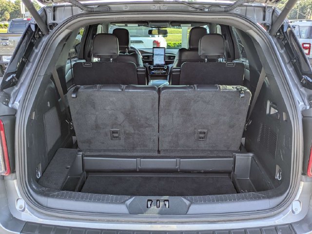 Certified 2024 Ford Explorer ST w/ Equipment Group 401A AWD/4WD image 13