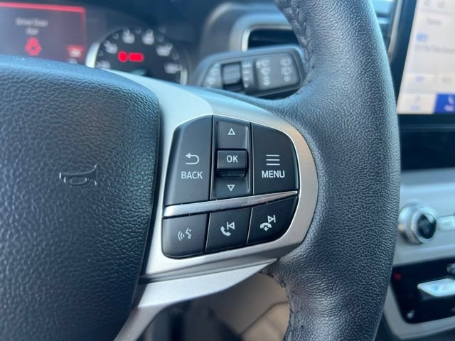 Certified 2024 Ford Explorer XLT w/ Equipment Group 202A AWD/4WD image 9