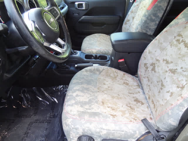 Used 2020 Jeep Gladiator Rubicon w/ Dual Top Group AWD/4WD image 3