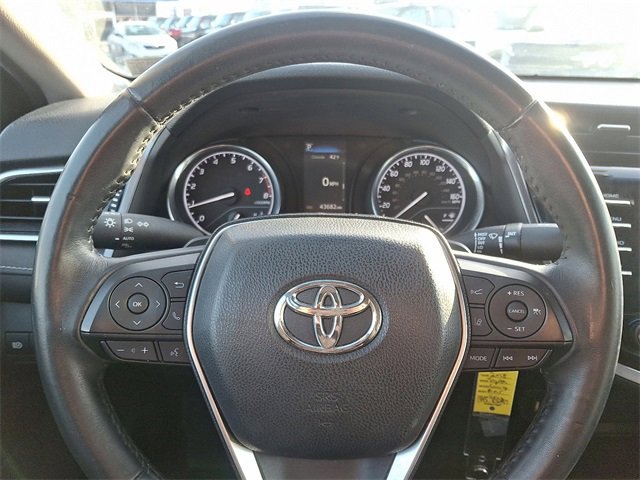 Used 2018 Toyota Camry SE image 18