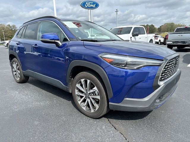 Used 2023 Toyota Corolla Cross XLE AWD/4WD image 10