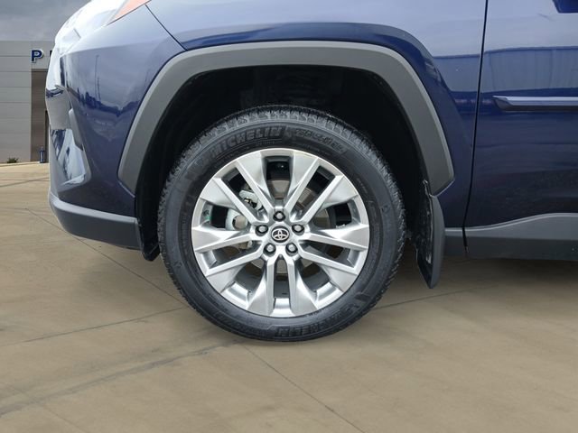 Used 2024 Toyota RAV4 XLE Premium FWD image 14