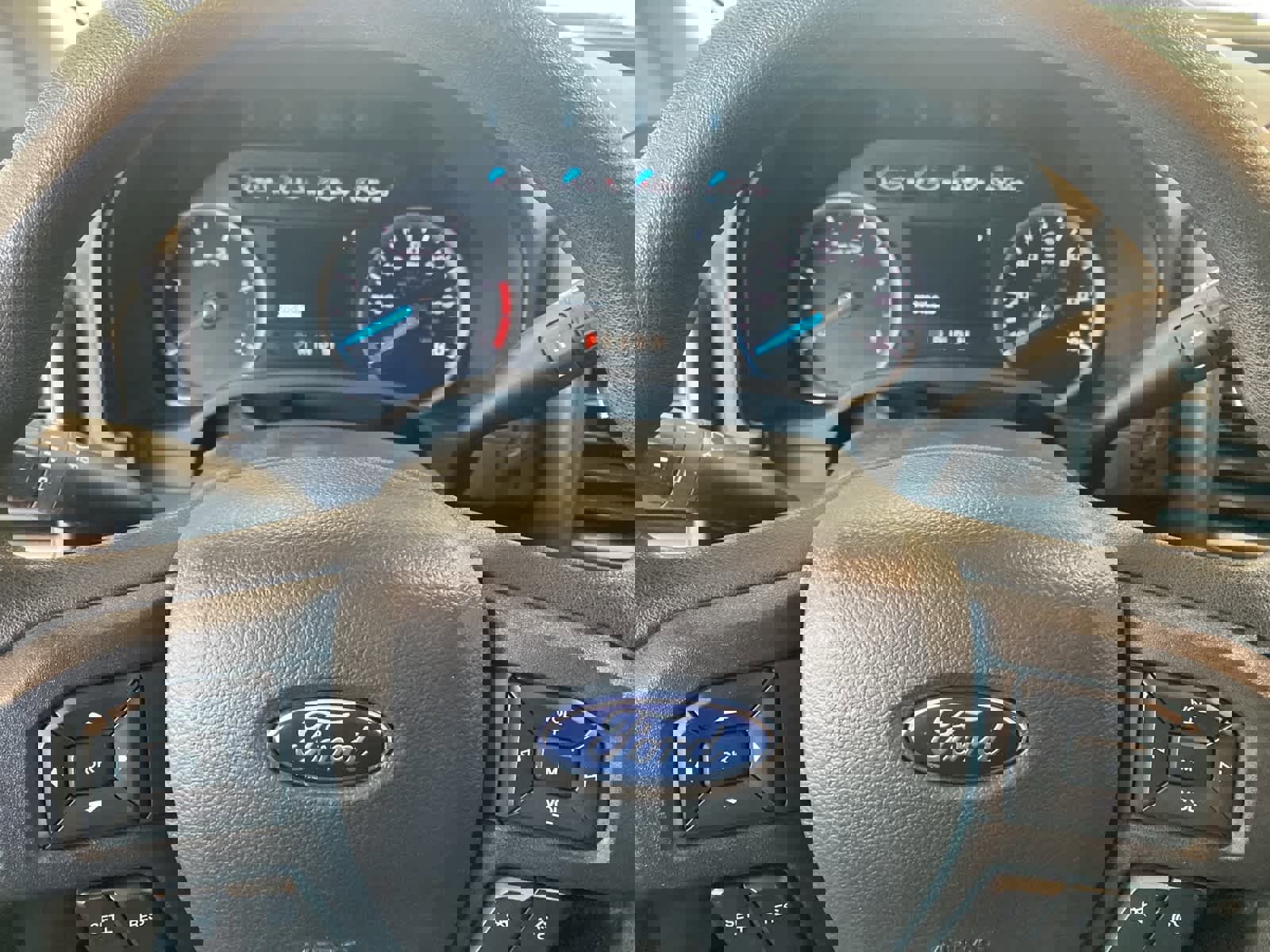 Certified 2022 Ford F350 XL w/ Power Equipment Group image 19