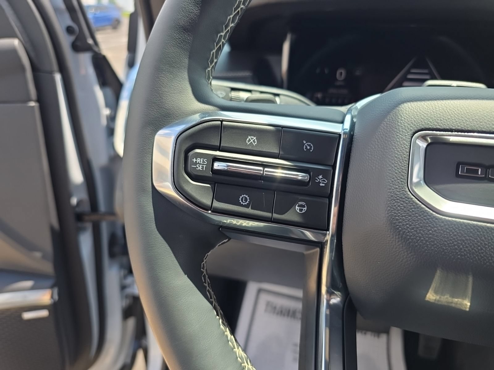 Used 2026 GMC Acadia Denali w/ Super Cruise Package AWD/4WD image 12