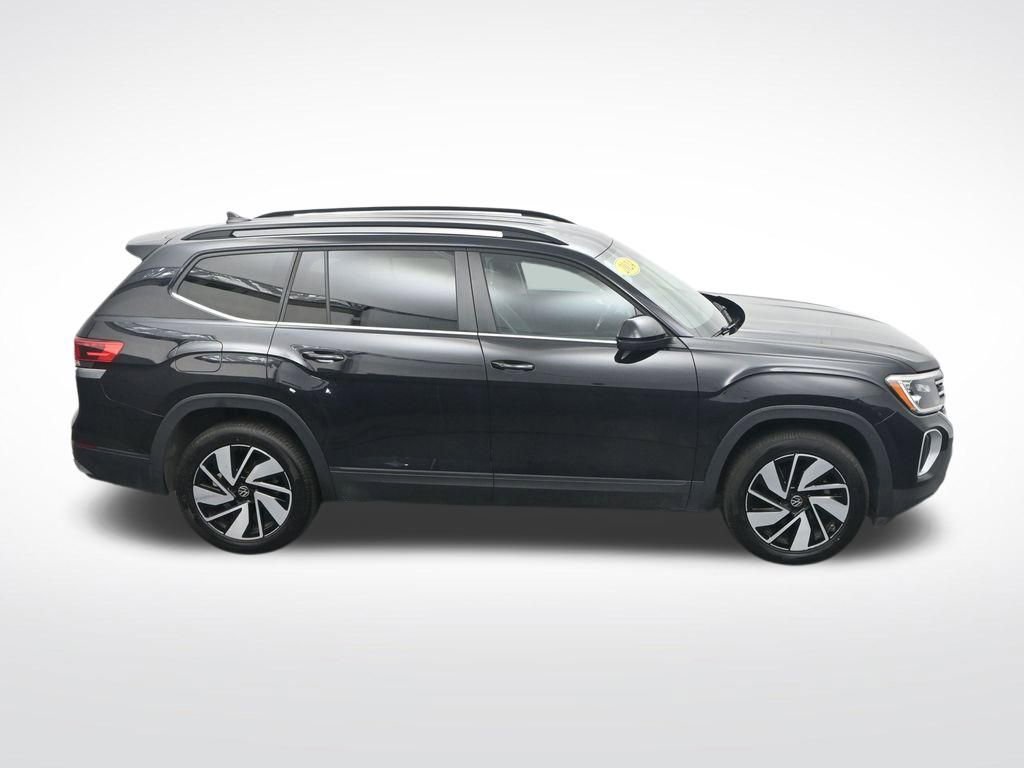 Used 2024 Volkswagen Atlas SE FWD image 25