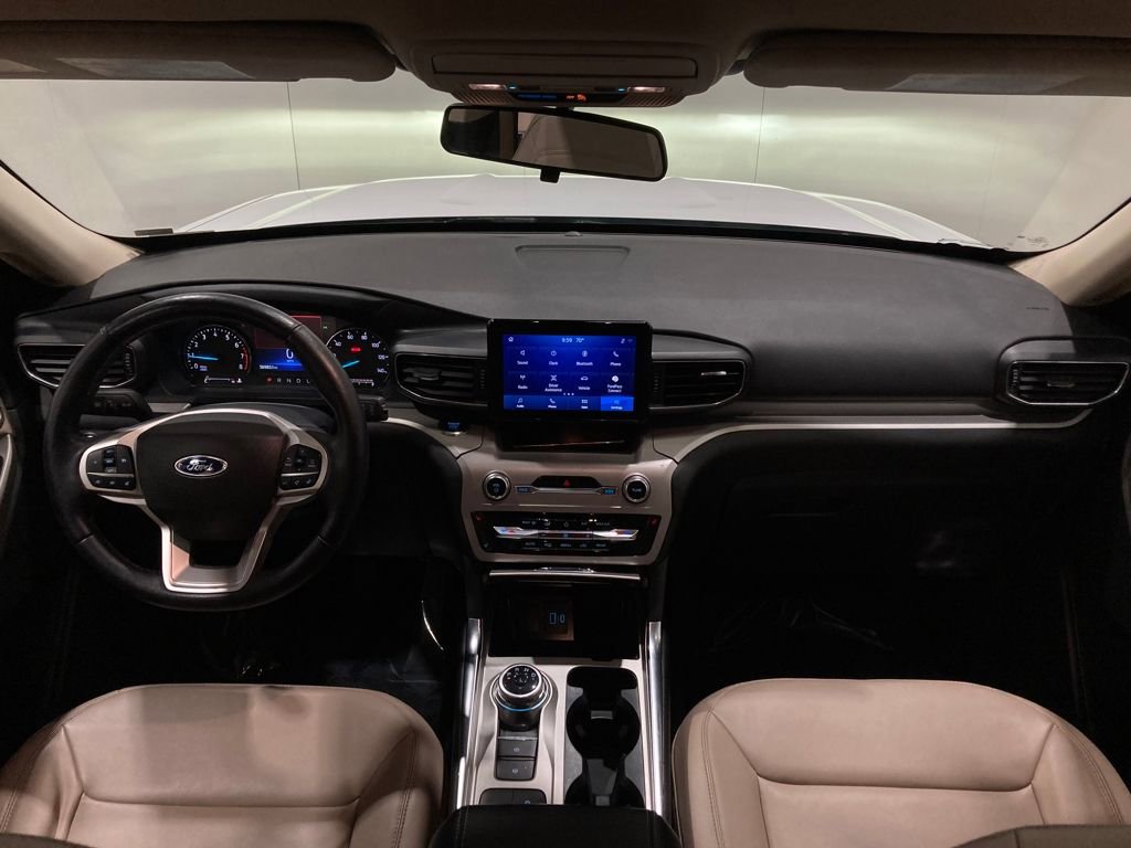 Certified 2023 Ford Explorer XLT w/ Equipment Group 202A image 15