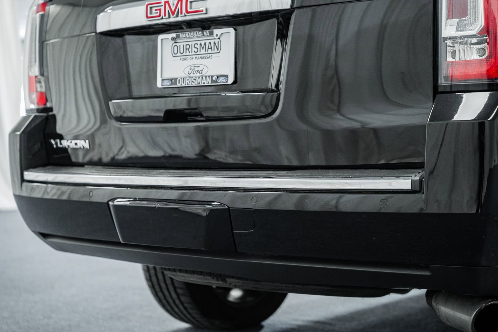 Used 2018 GMC Yukon Denali image 9