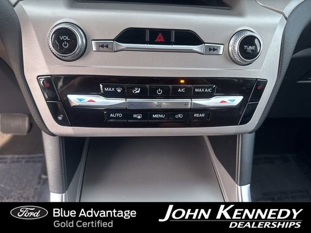 Certified 2023 Ford Explorer XLT w/ Equipment Group 202A AWD/4WD image 16