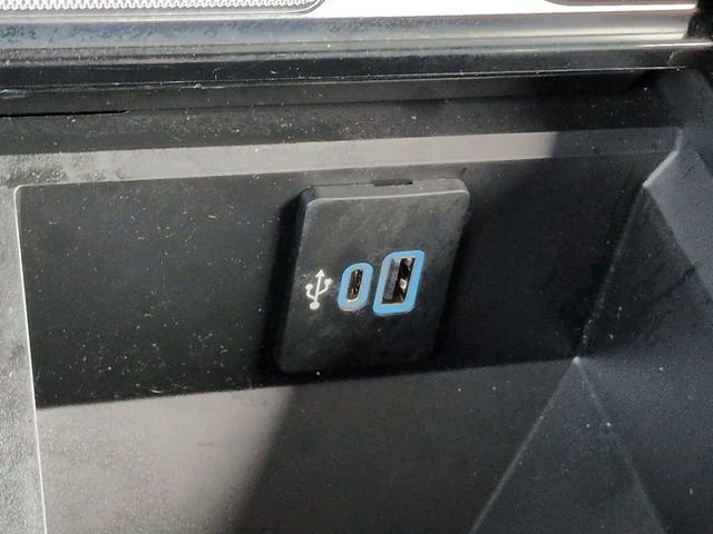 Certified 2025 Ford F250 Platinum w/ Tremor Off-Road Package AWD/4WD image 24