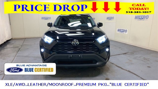 Used 2022 Toyota RAV4 XLE Premium image 9