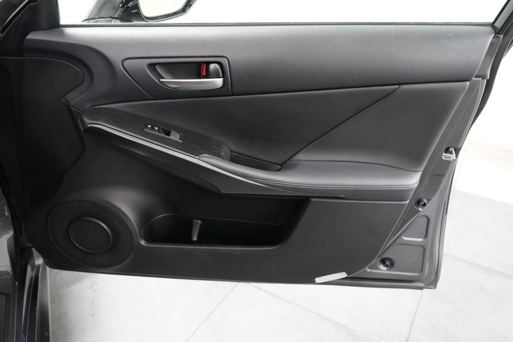 Used 2022 Lexus IS 300 AWD w/ Premium Package image 28