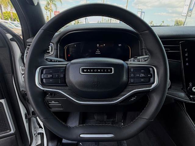 Used 2024 Jeep Wagoneer Series II w/ Flexible Seating Group RWD image 19