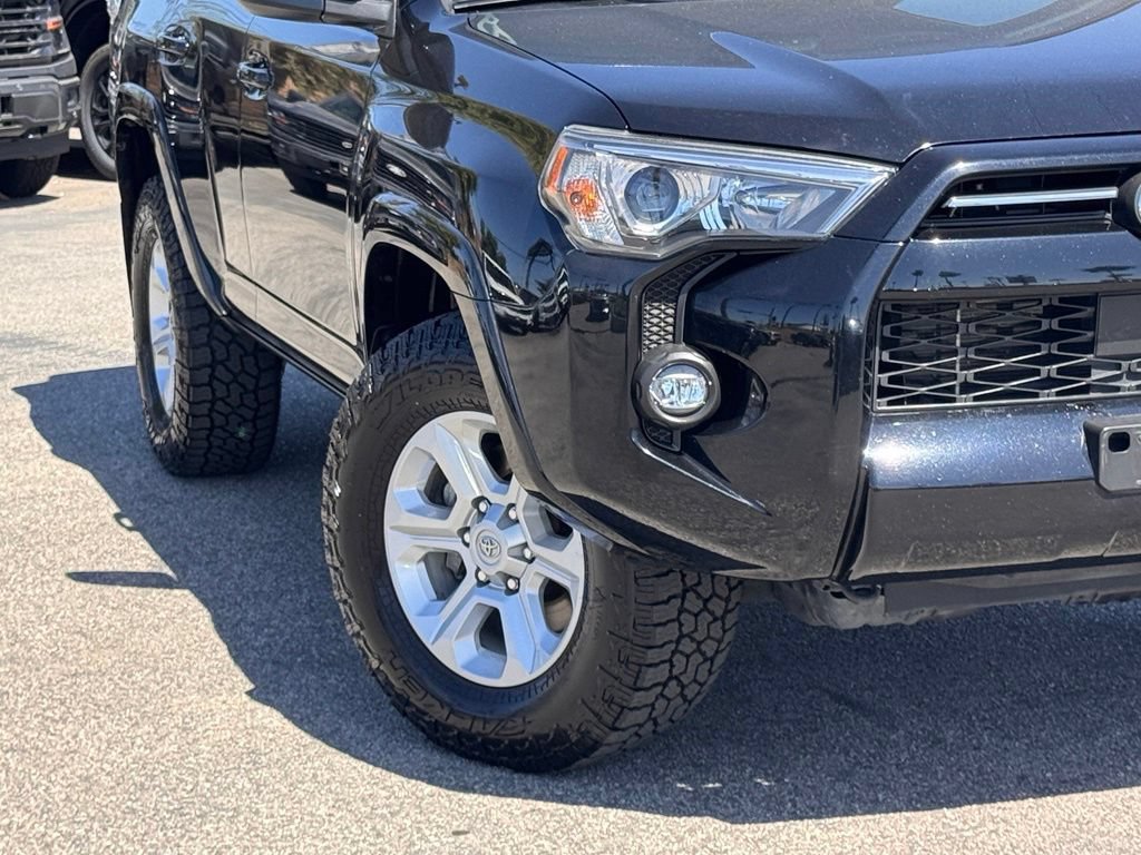Used 2022 Toyota 4Runner SR5 RWD image 4